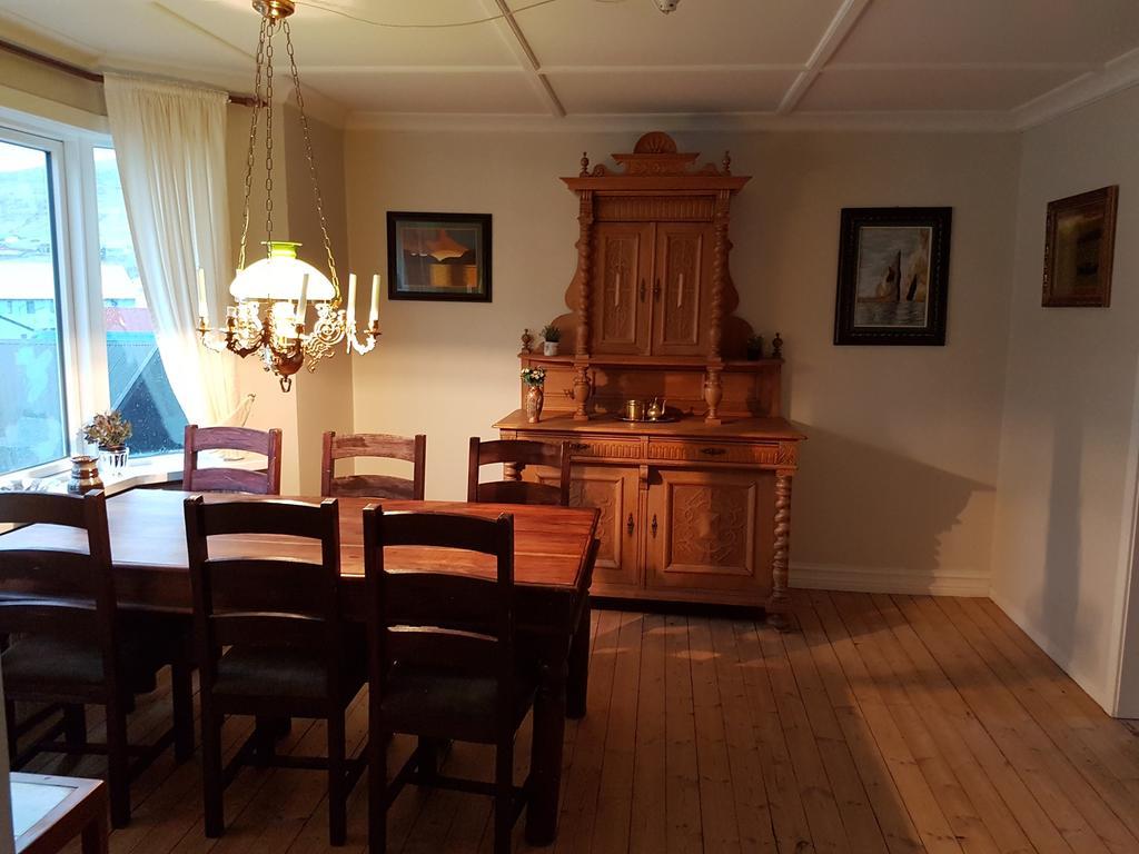 Budget Guesthouse Borgustova Vestmanna Esterno foto