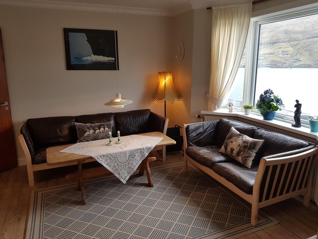 Budget Guesthouse Borgustova Vestmanna Esterno foto